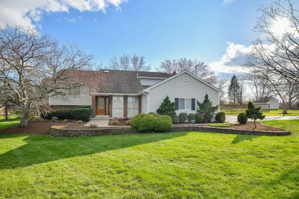 $599,900 | 40W983 Line Drive, Elburn, IL 60119