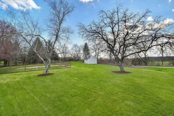 $599,900 | 40W983 Line Drive, Elburn, IL 60119