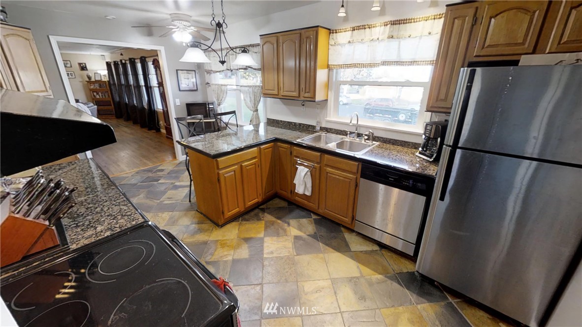 299 Columbia Road Ephrata, WA 98823 - Photo 8 of 22
