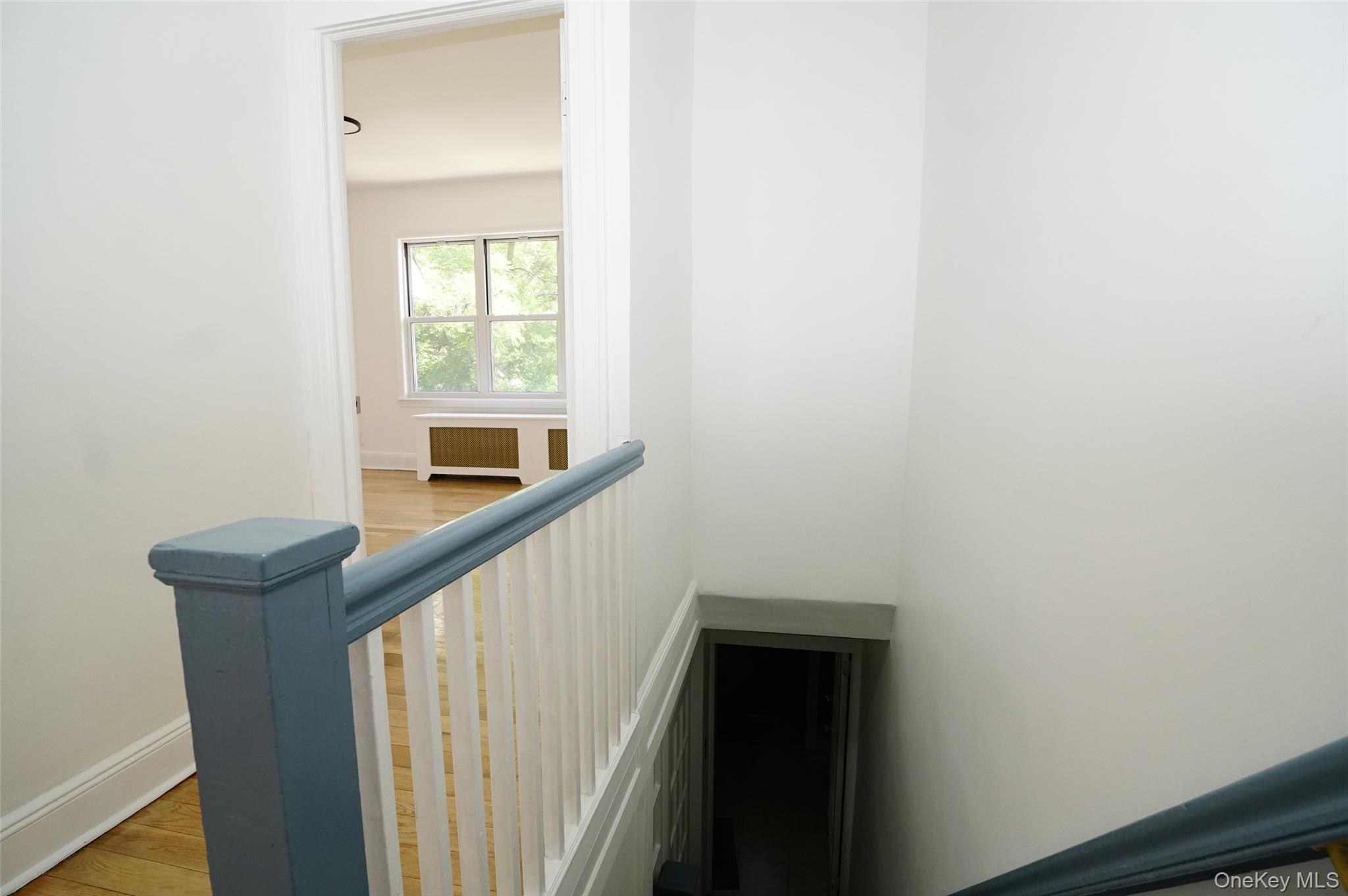 160-11 84th Road Queens, NY 11432 - Photo 3 of 25
