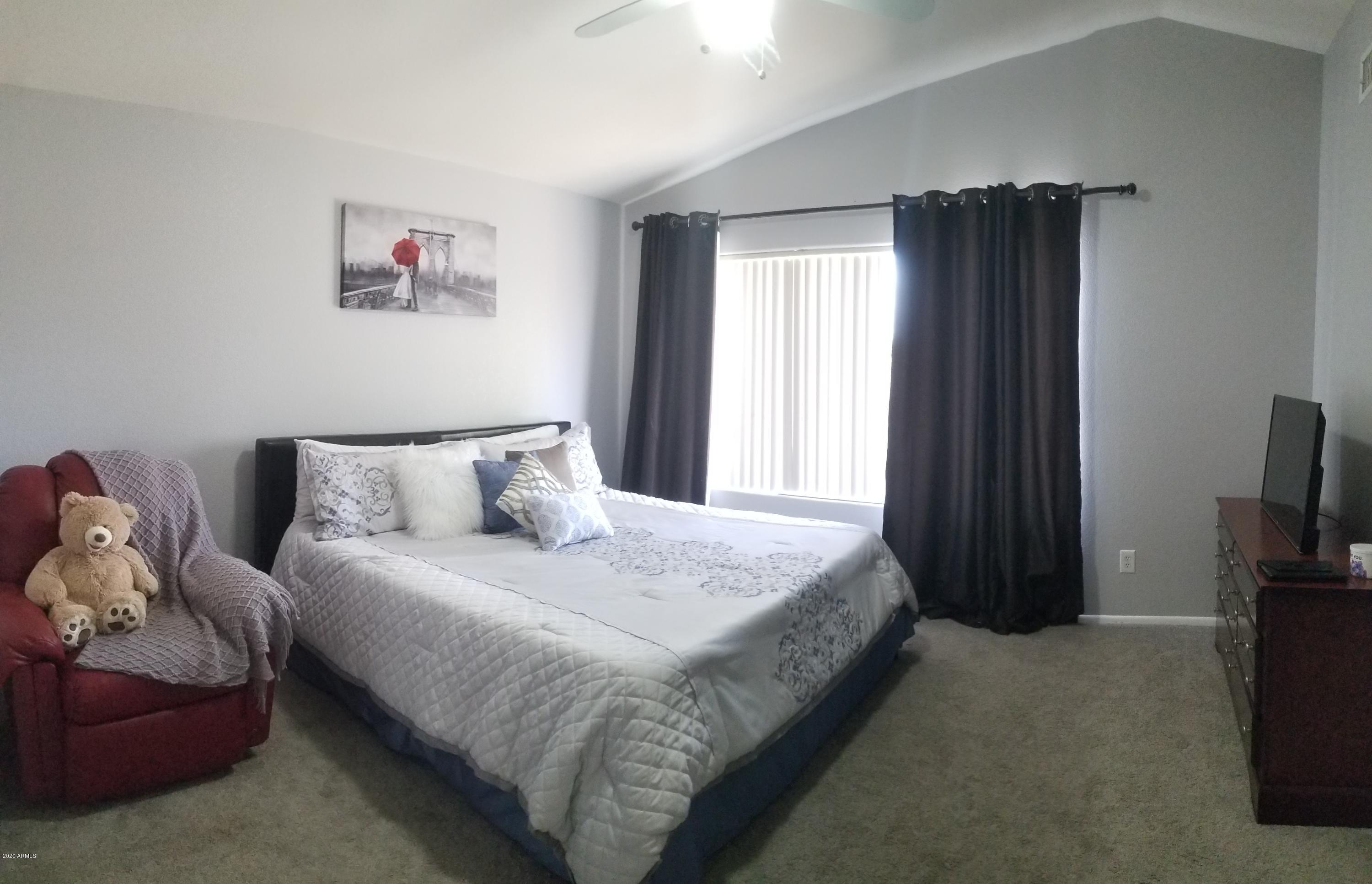 4624 East St John Road Phoenix, AZ 85032 - Photo 13 of 26 20200625_122236