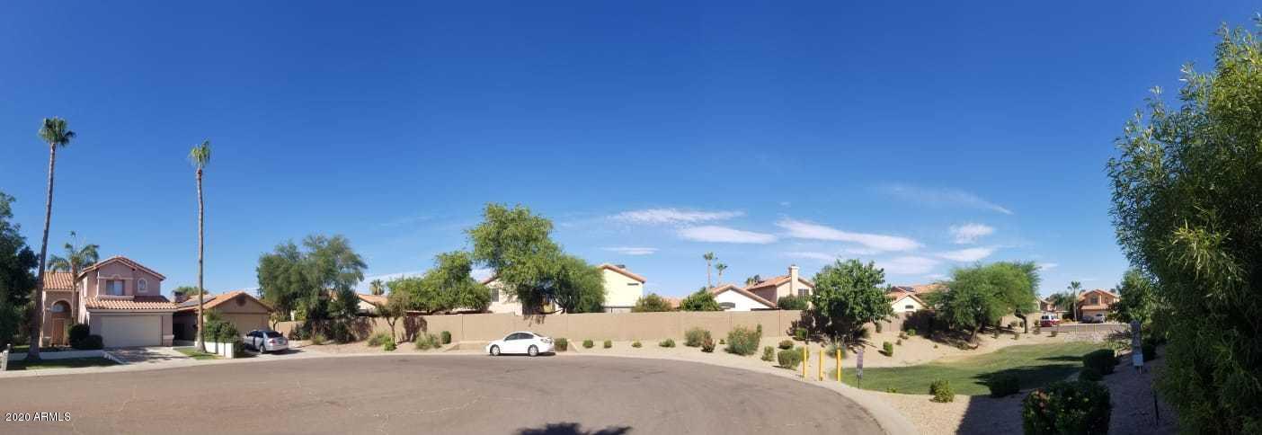 4624 East St John Road Phoenix, AZ 85032 - Photo 3 of 26 PHOTO-2020-06-26-16-18-56 (1)
