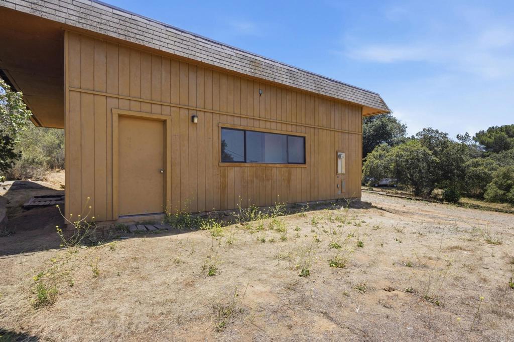 15863 Mussey Grade Road Ramona, CA 92065 - Photo 36 of 58