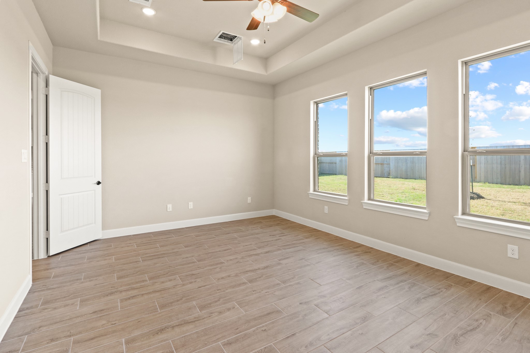 9510 Turnstone Drive Manvel, TX 77578 - Photo 10 of 19 How perfect is this primary suite? Spacious and filled with natural light, this serene retreat offers the ultimate escape, promising comfort, tranquility, and pure relaxation.