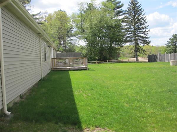 6 Ironstone Road Uxbridge, MA 01569 - Photo 23 of 25 Gallery Image 23