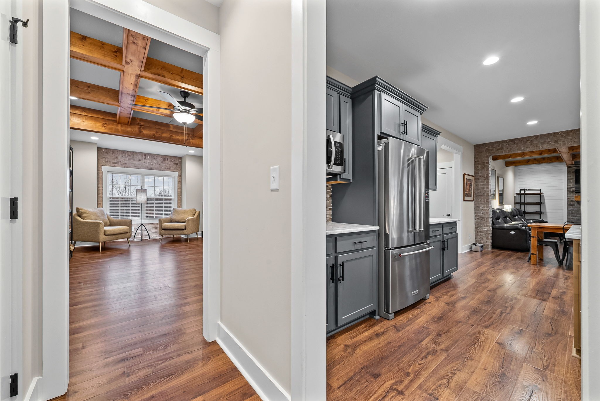 2854 Benton Ridge Road Palmyra, TN 37142 - Photo 20 of 64 a view of living room with furniture and wooden floor