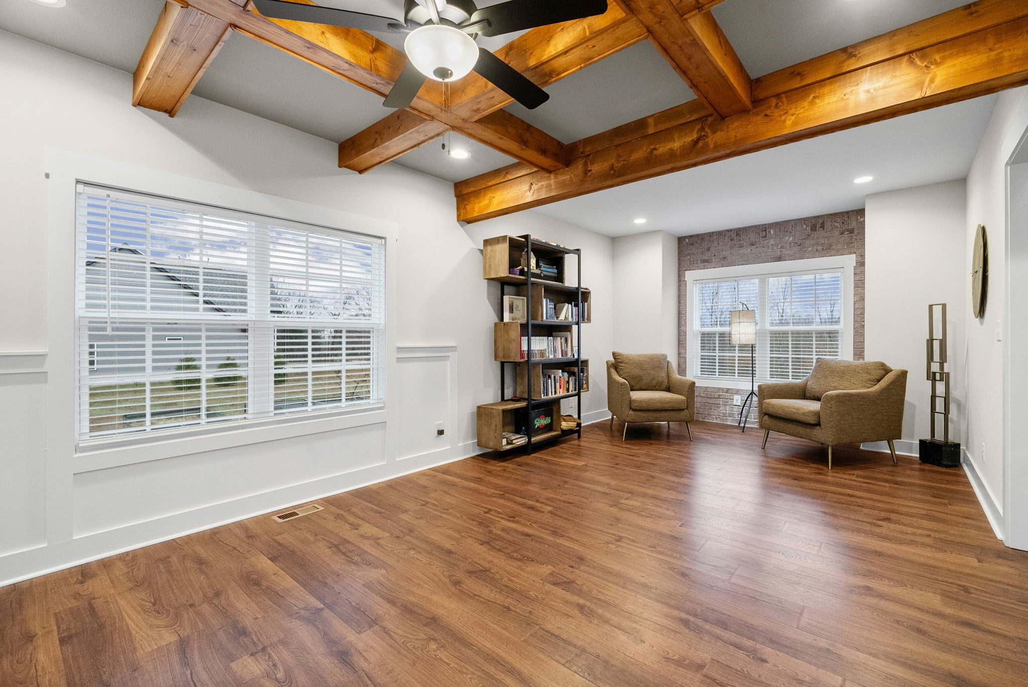2854 Benton Ridge Road Palmyra, TN 37142 - Photo 22 of 64 a living room with furniture and a large window