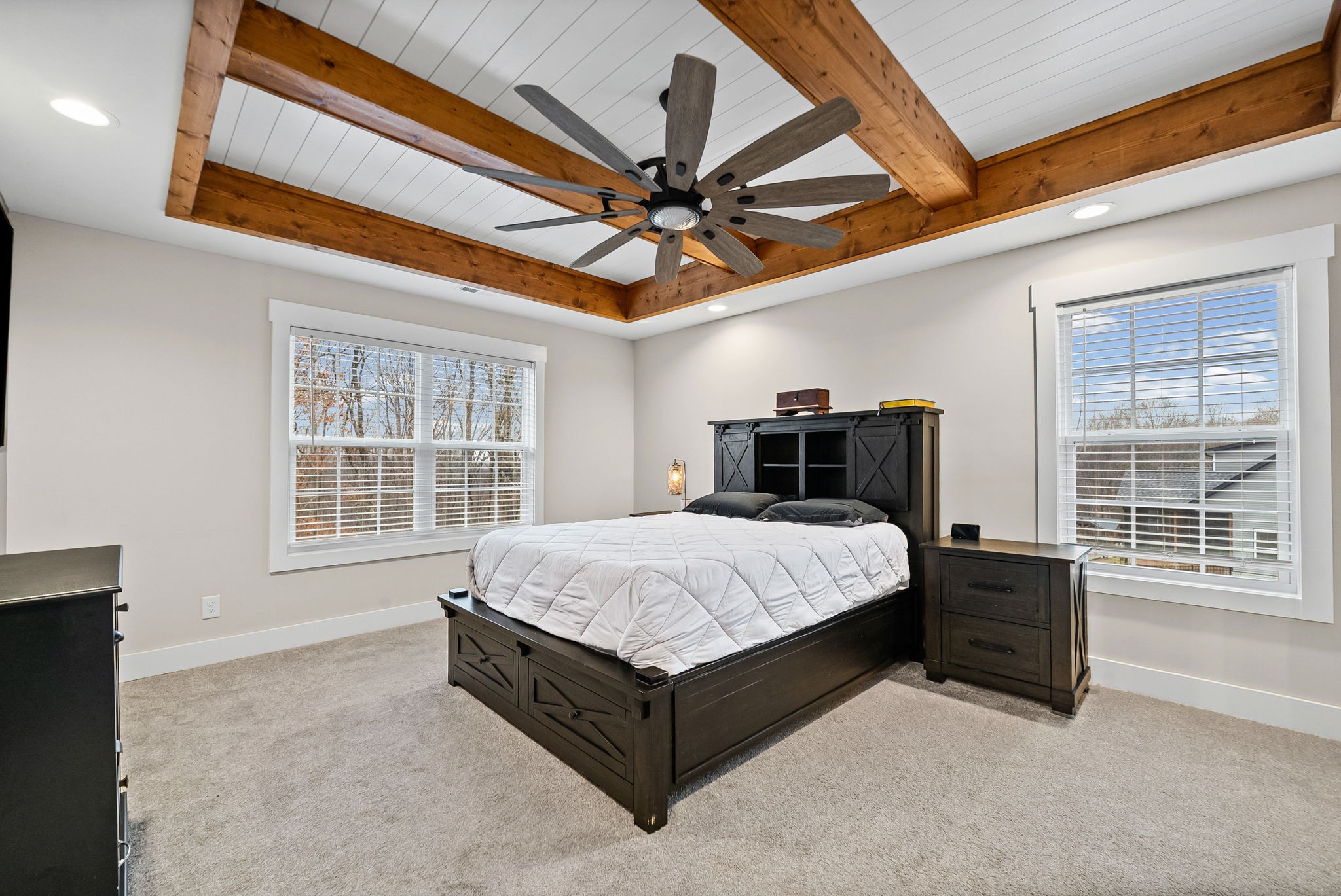 2854 Benton Ridge Road Palmyra, TN 37142 - Photo 29 of 64 a spacious bedroom with a bed and a window