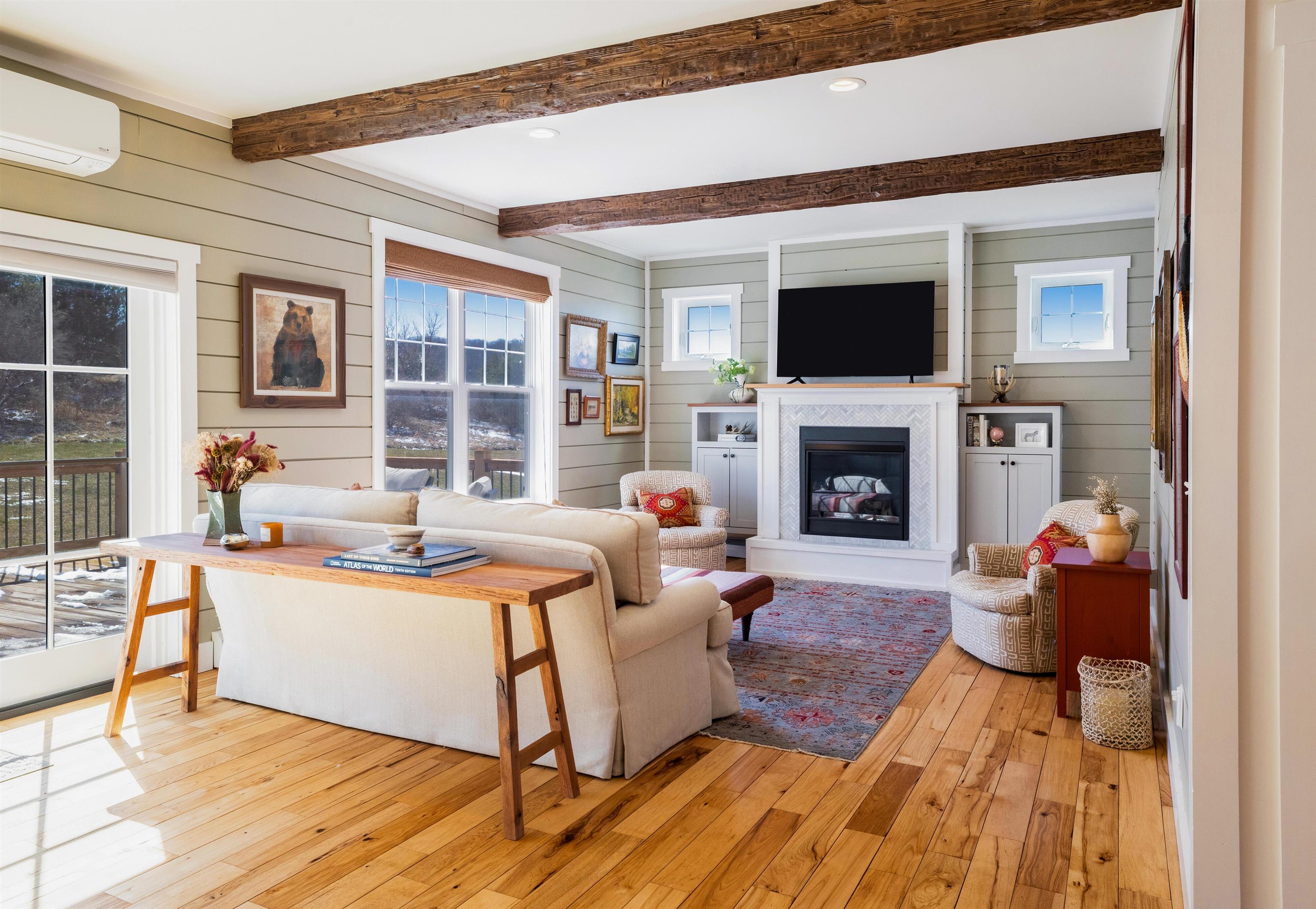 191 Partridge Lane Charlotte, VT 05445 - Photo 3 of 26