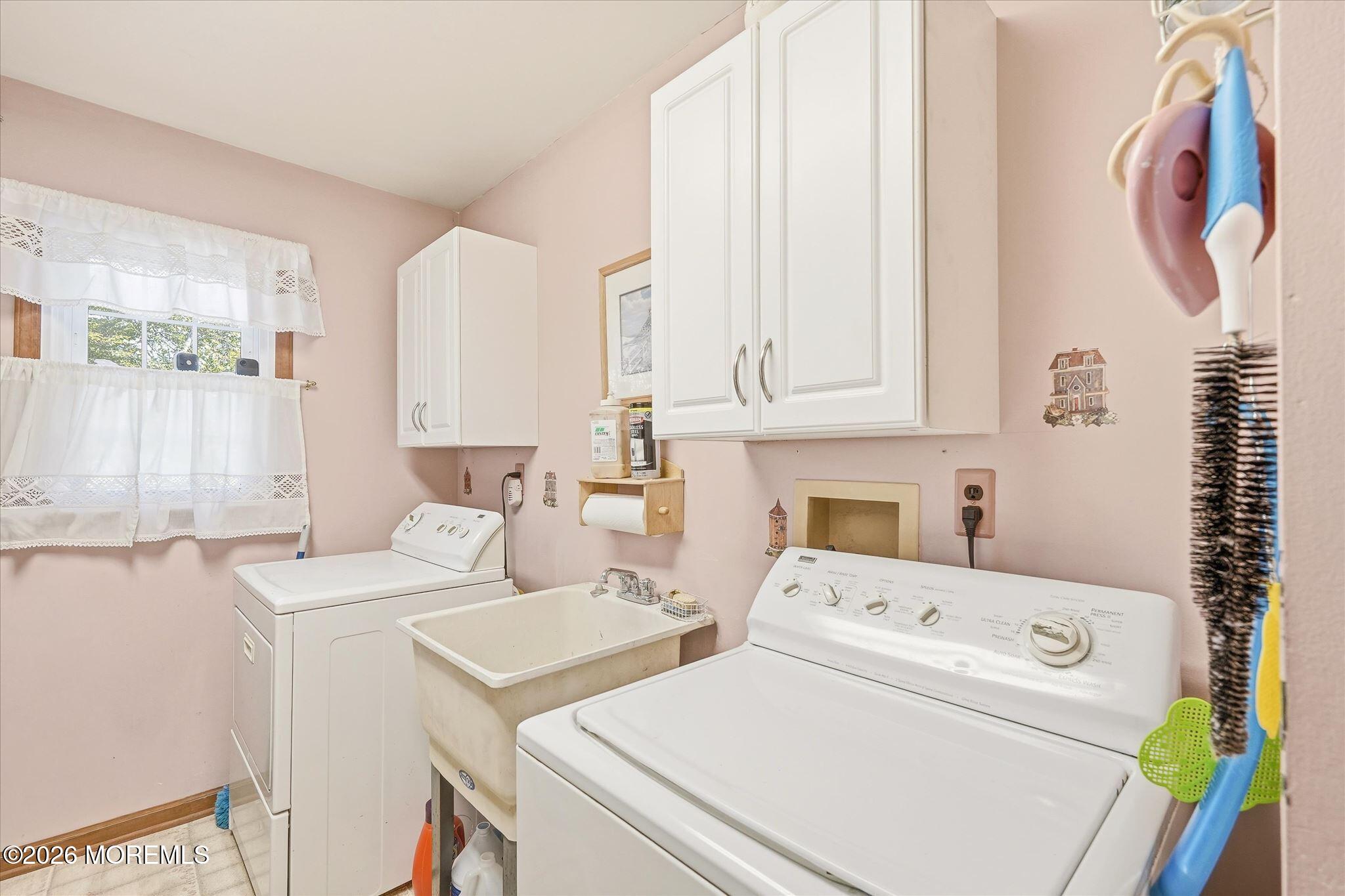 5 McCaffery Road Manalapan, NJ 07726 - Photo 14 of 20 41-5 McCaffrey41