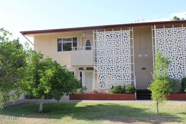 $1,700 | 6108 North 12th Place, Unit 6, Phoenix, AZ 85014