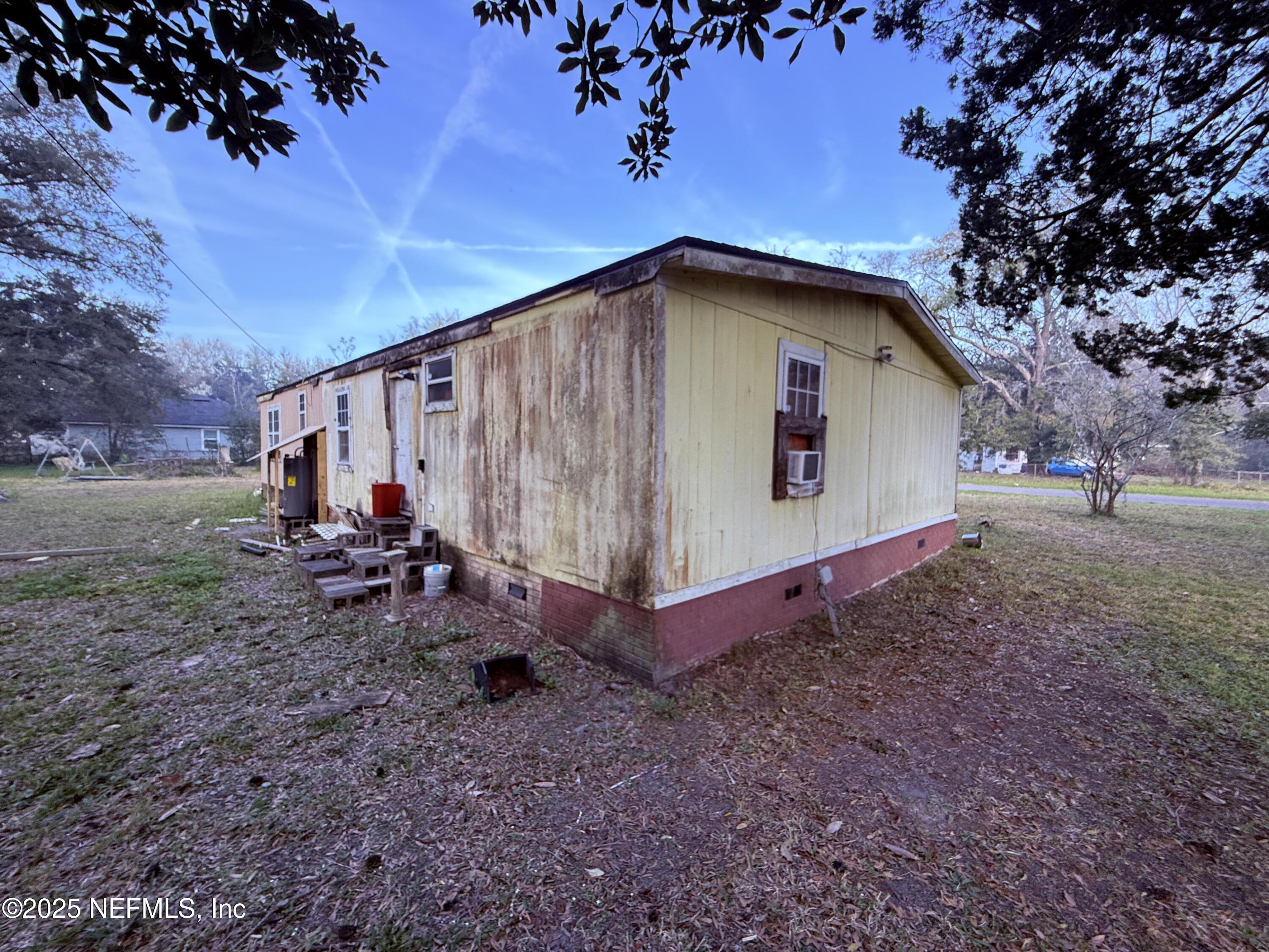 1527 Faye Road Jacksonville, FL 32218 - Photo 38 of 39 beyc67e6c93d815e2