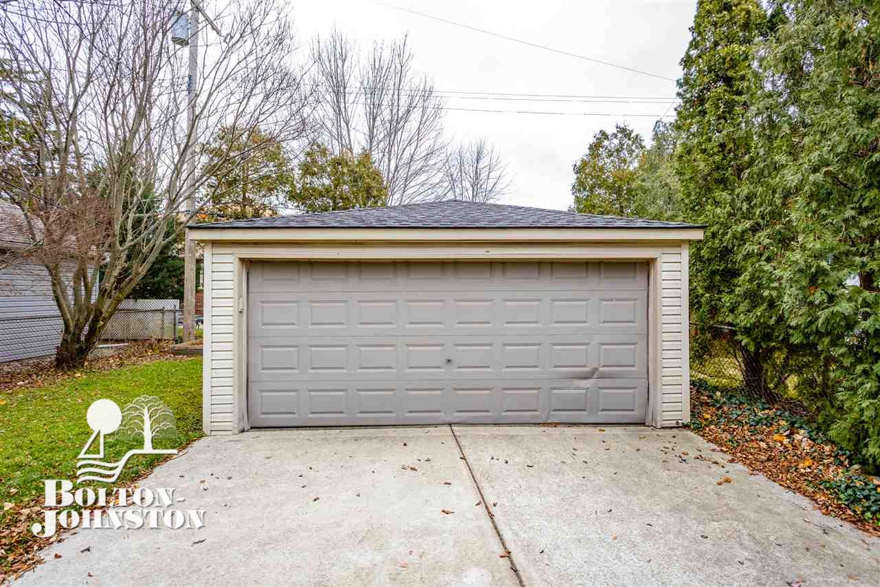 420 Cloverly Road Grosse Pointe, MI 48236 - Photo 36 of 39 Two Car Garage