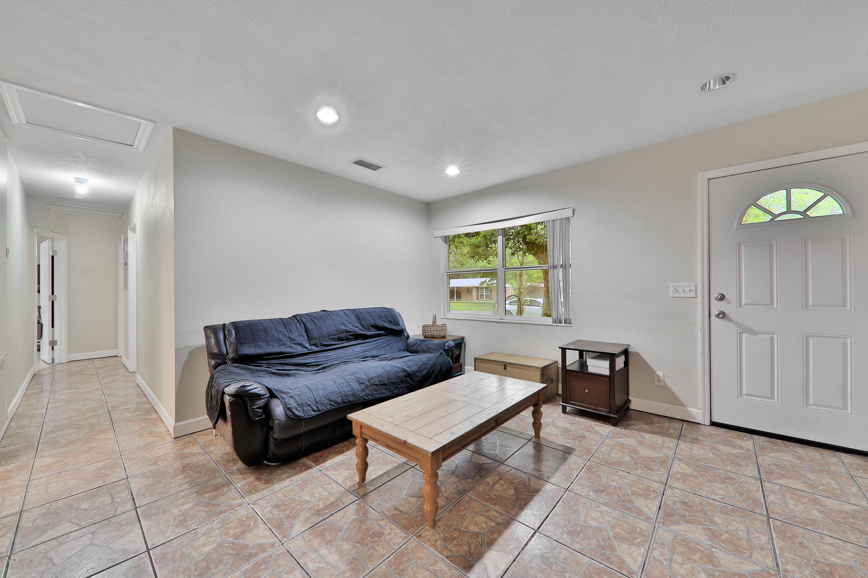 4250 Varner Road Jacksonville, FL 32210 - Photo 2 of 21 Living Room