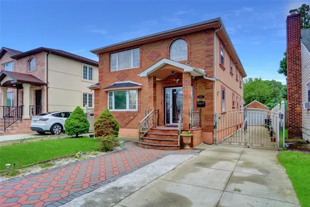 $1,499,000 | 85-19 239th Street | Bellerose