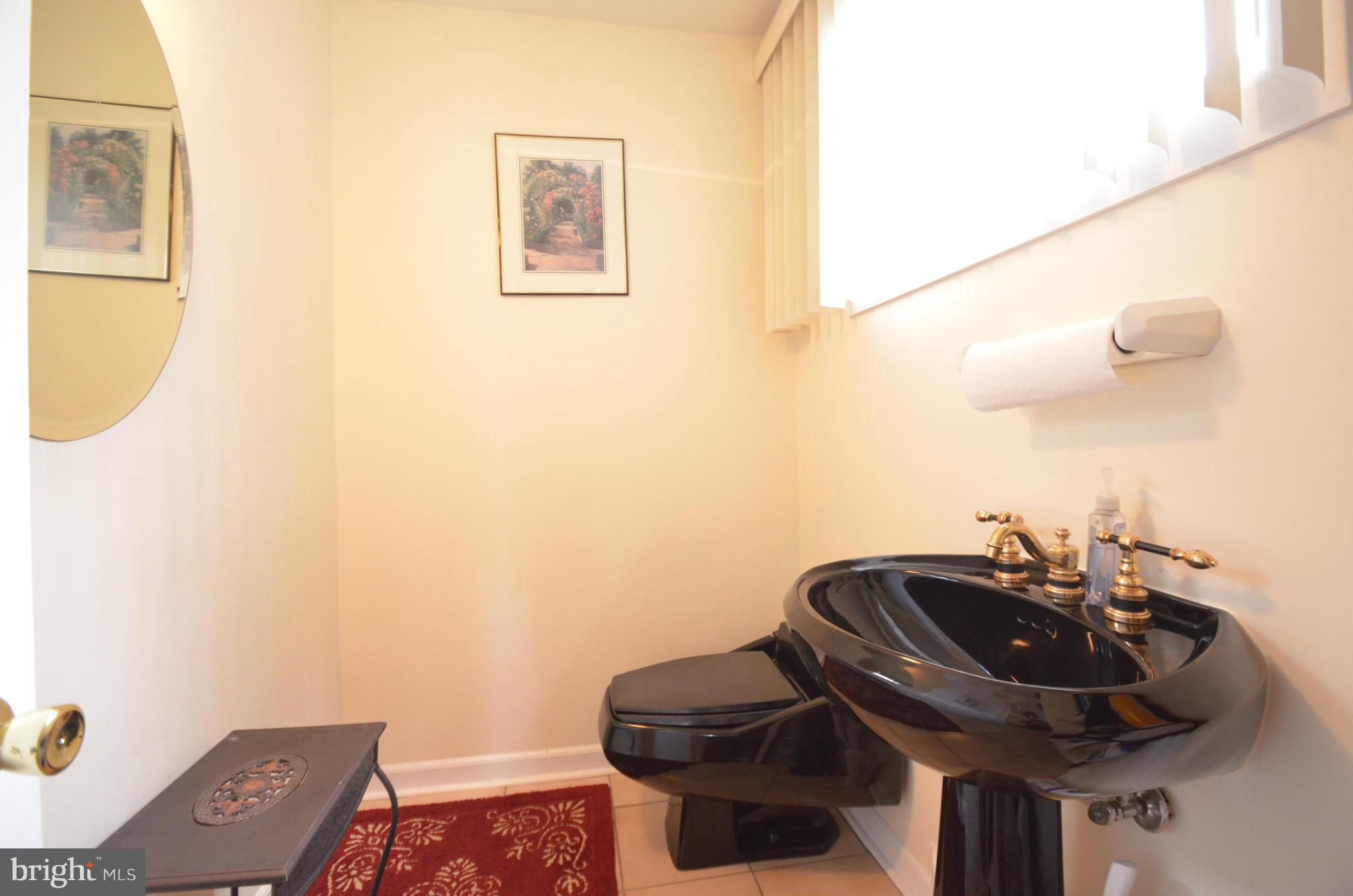 8300 Burning Wood Road Baltimore, MD 21208 - Photo 17 of 27 Interior (General)