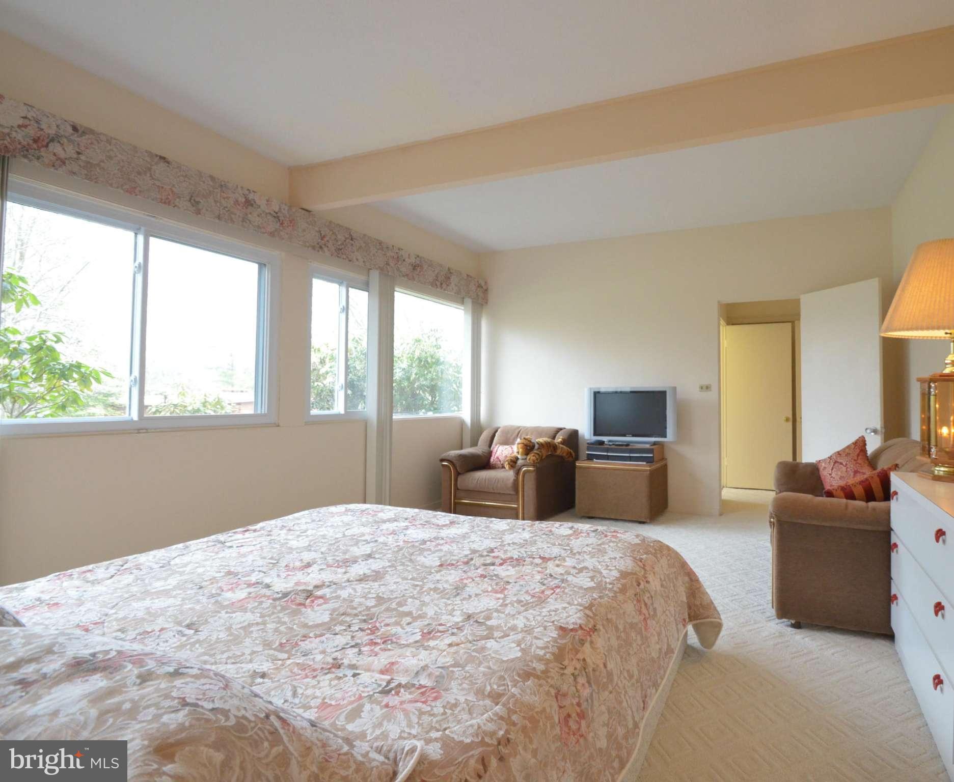 8300 Burning Wood Road Baltimore, MD 21208 - Photo 24 of 27 Interior (General)