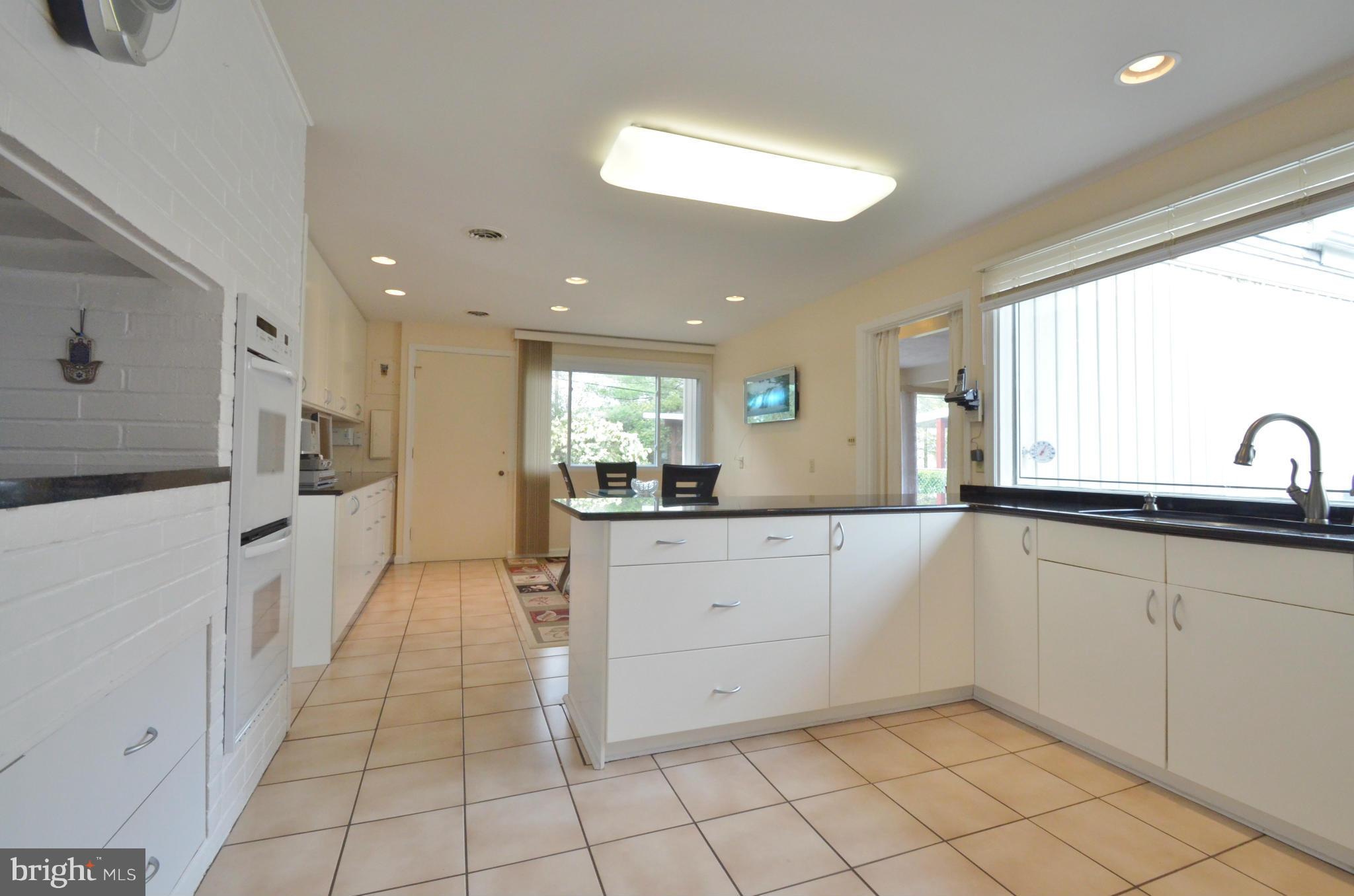 8300 Burning Wood Road Baltimore, MD 21208 - Photo 9 of 27 Interior (General)