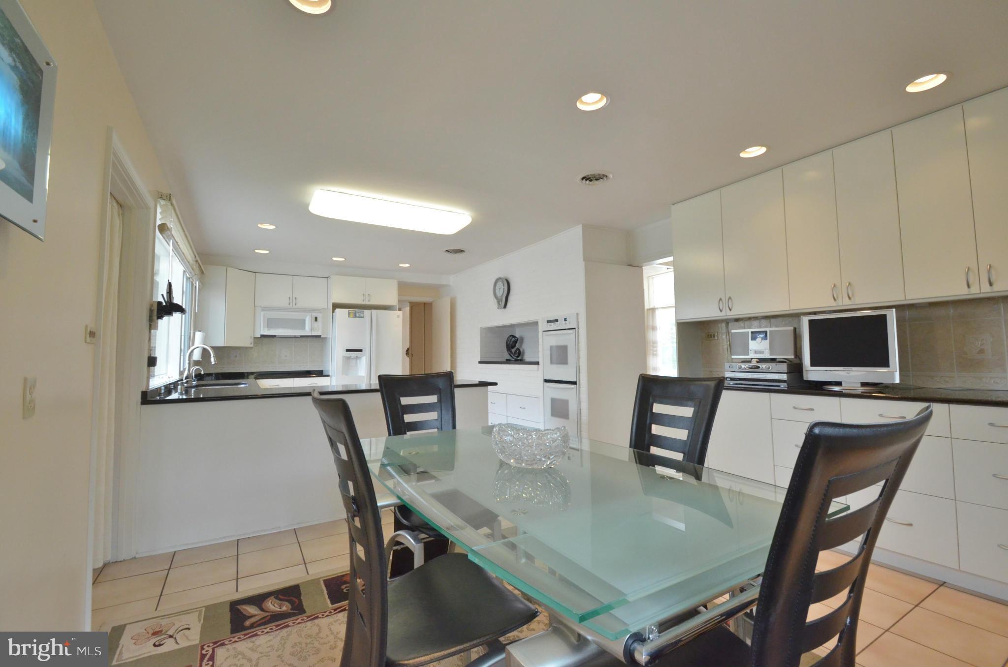 8300 Burning Wood Road Baltimore, MD 21208 - Photo 10 of 27 Interior (General)