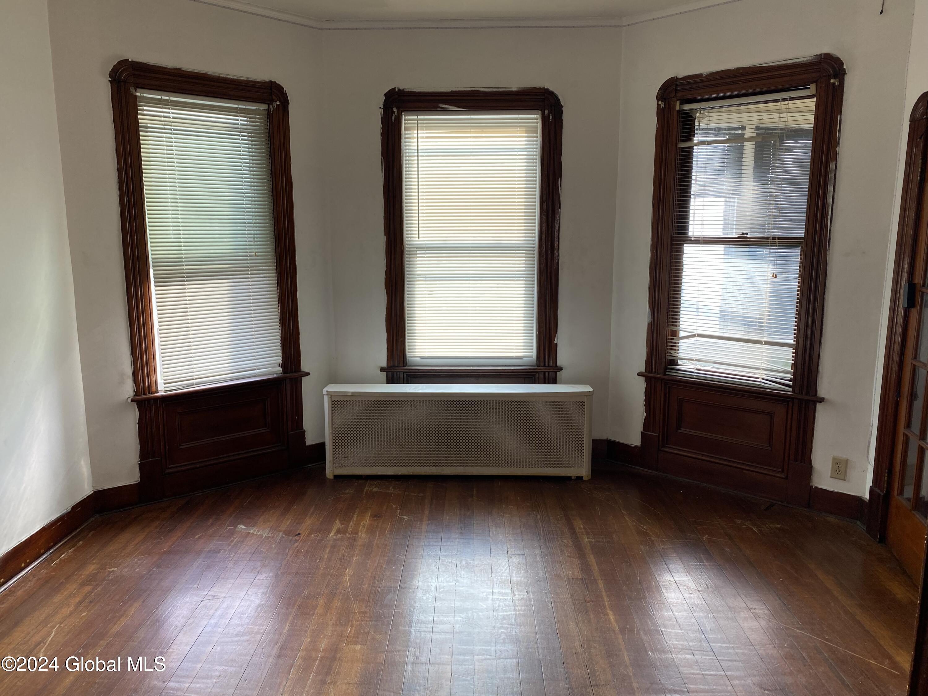 809 Grant Avenue Schenectady, NY 12307 - Photo 14 of 24 IMG_5884