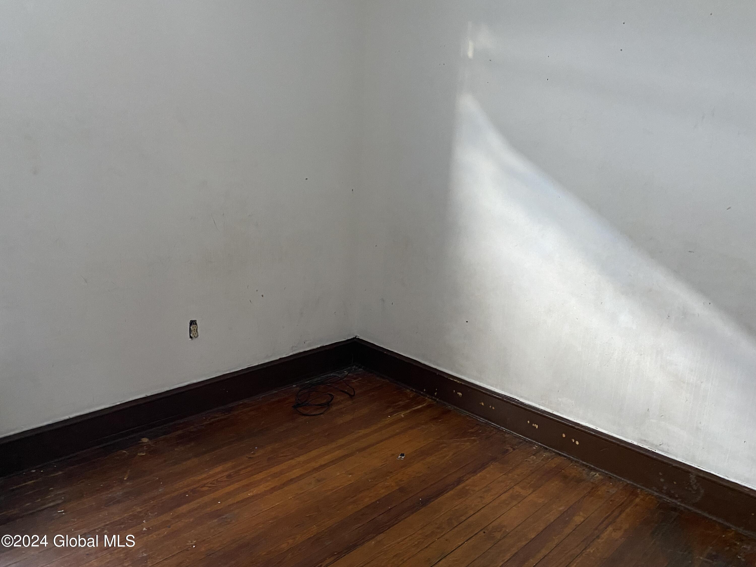 809 Grant Avenue Schenectady, NY 12307 - Photo 20 of 24 IMG_5895