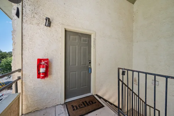 $225,000 | 506 West San Antonio Street, Unit A5, San Marcos, TX 78666