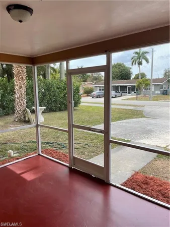 $1,800 | 2036 41st Street Southwest, Unit B, Naples, FL 34116