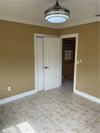 $1,800 | 2036 41st Street Southwest, Unit B, Naples, FL 34116