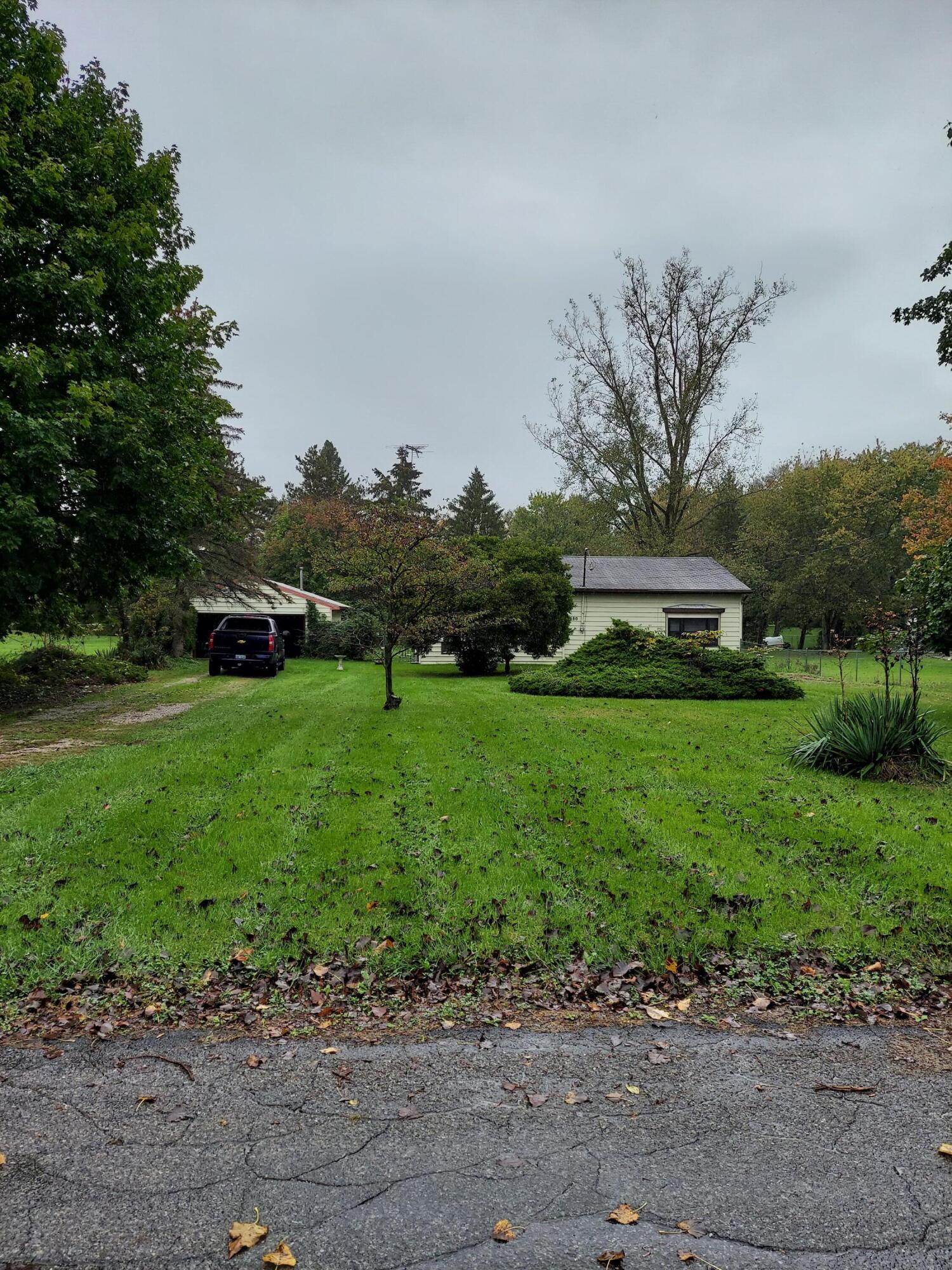 1580 Cunningham Road Jackson, MI 49201 - Photo 1 of 17 20211015_110428