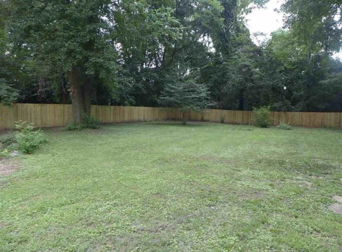 699 Shotwell Street Memphis, TN 38111 - Photo 33 of 33 View of fenced backyard