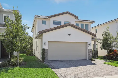 $709,900 | 4204 Veleiros Avenue, Deerfield Beach, FL 33064