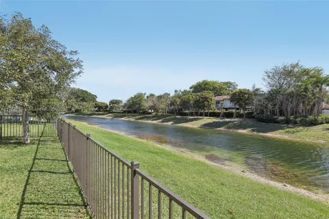 $709,900 | 4204 Veleiros Avenue, Deerfield Beach, FL 33064