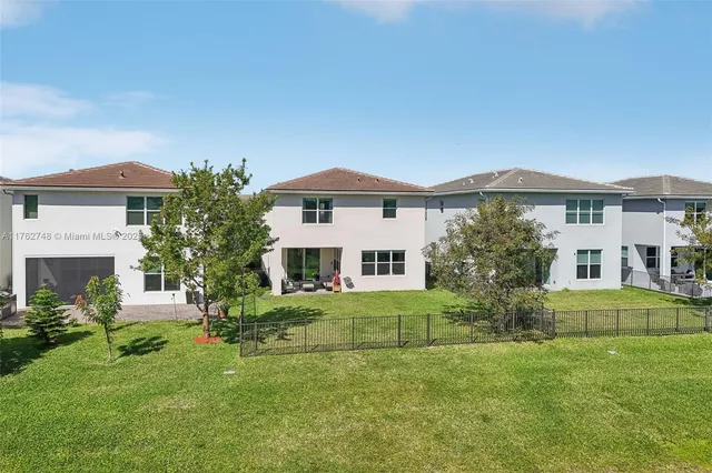 $709,900 | 4204 Veleiros Avenue, Deerfield Beach, FL 33064