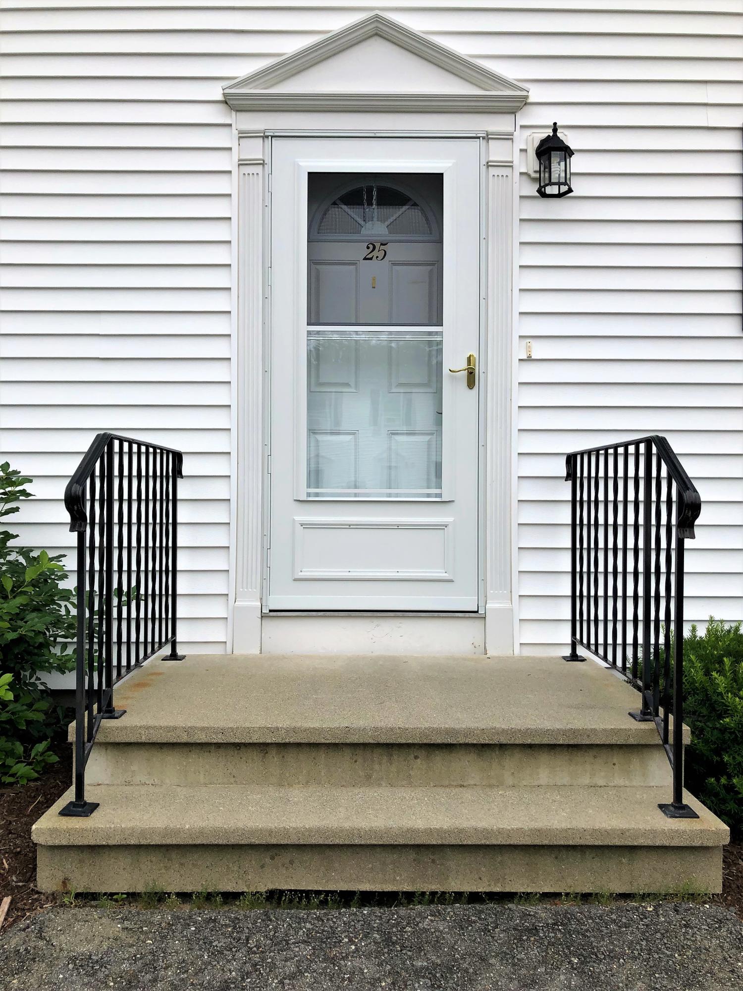 240 Barnstable Road, Unit 25 South Portland, ME 04106 - Photo 5 of 28 IMG-4543