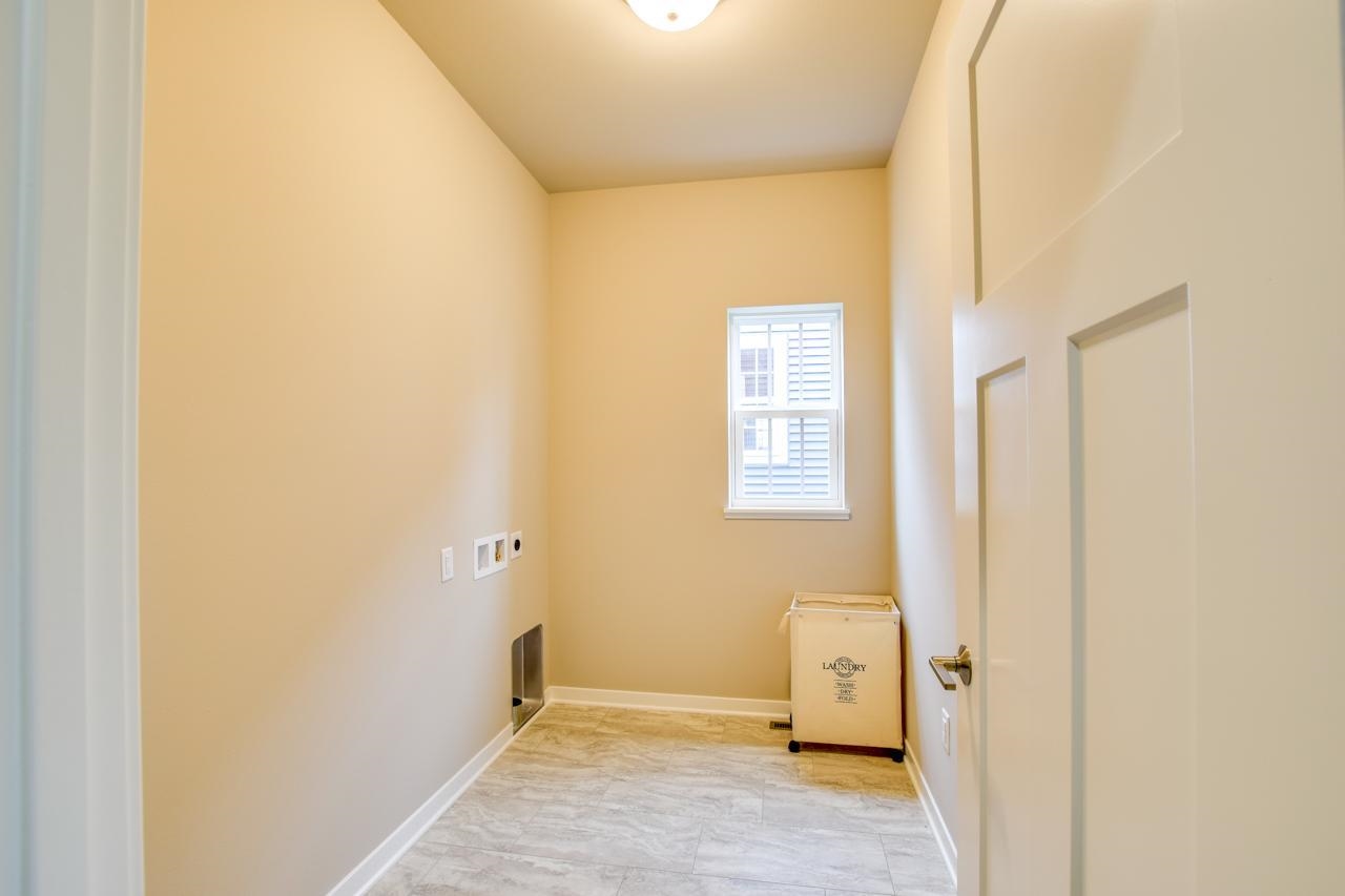 4307 Goldeneye Gateway Middleton, WI 53562 - Photo 23 of 38