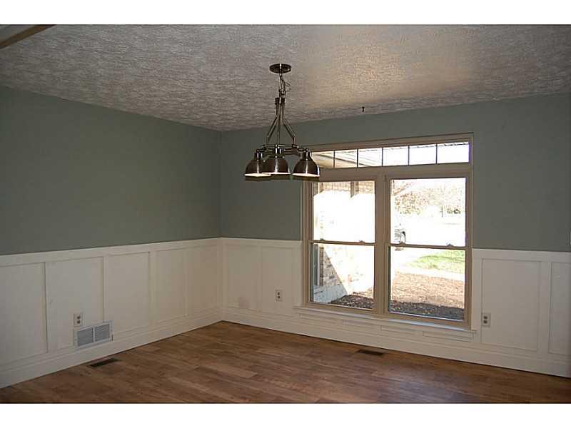 330 Kent Road Tipp City, OH 45371 - Photo 5 of 25 Gallery Image 5