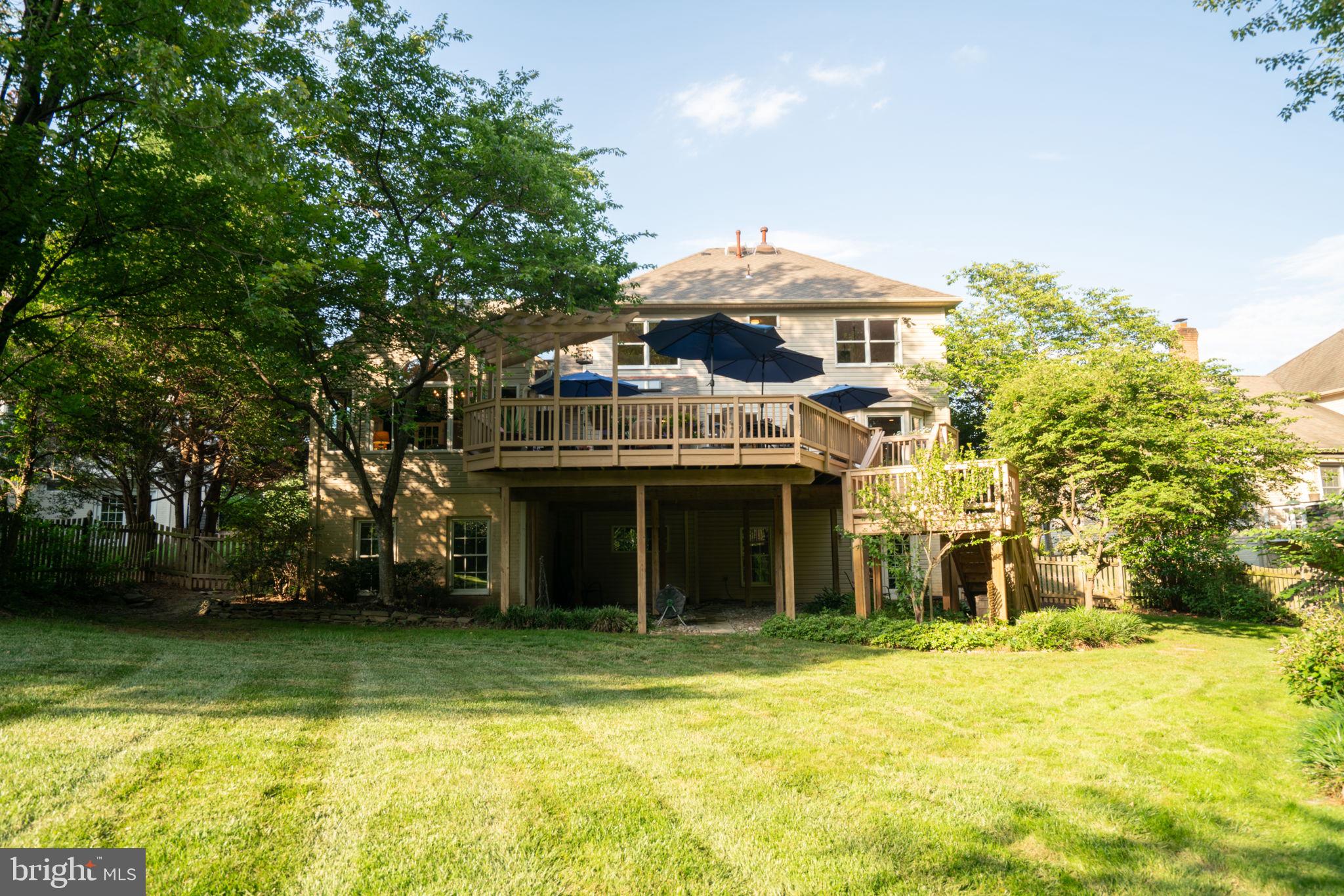 1308 Aldbury Way Reston, VA 20194 - Photo 2 of 84