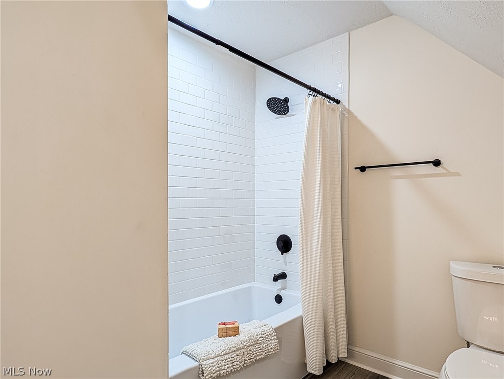 861 Mishler Road Mogadore, OH 44260 - Photo 19 of 34 Main bathroom upstairs