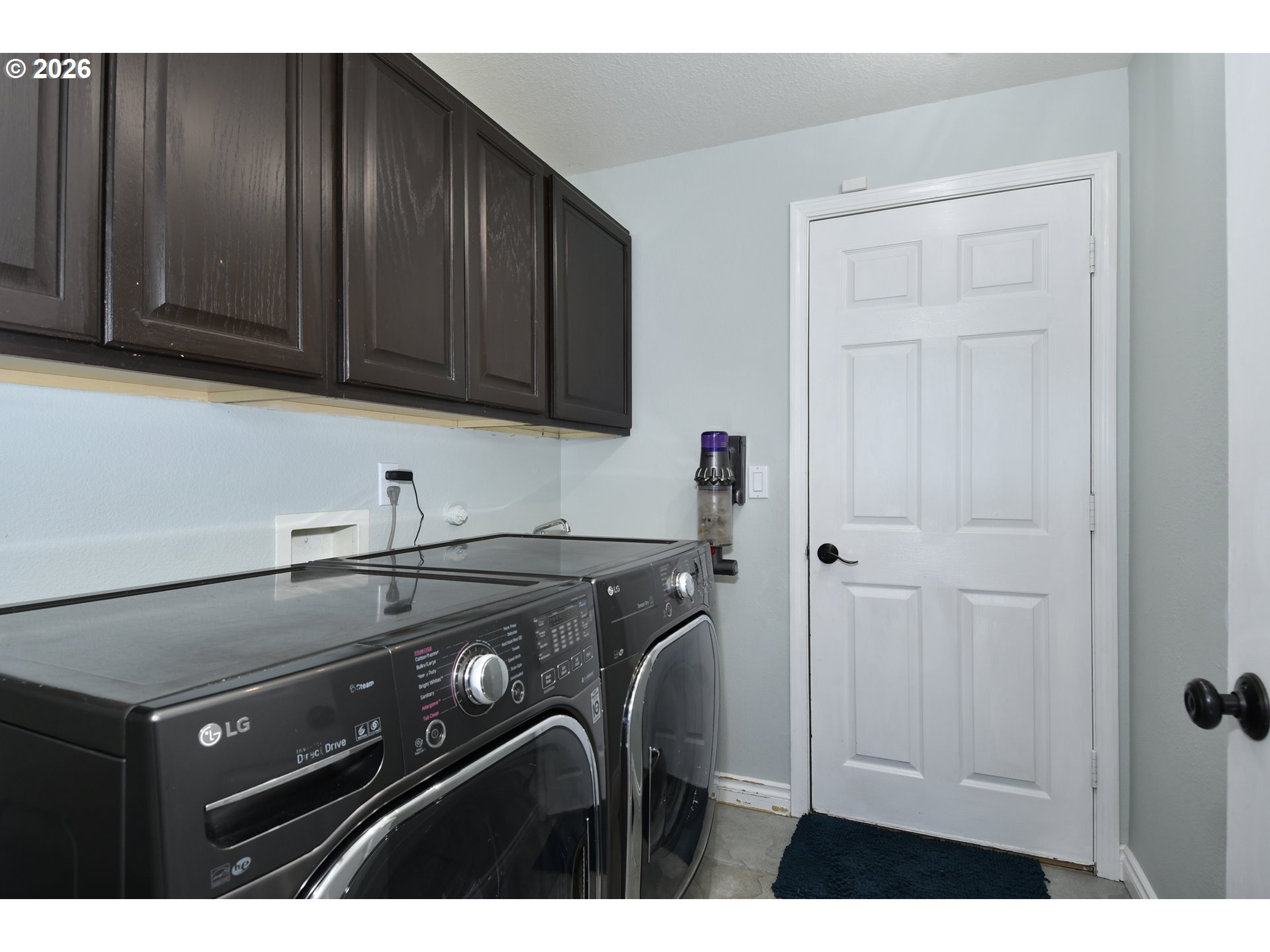 151 Southeast Condor Drive Gresham, OR 97080 - Photo 19 of 45 Laundry