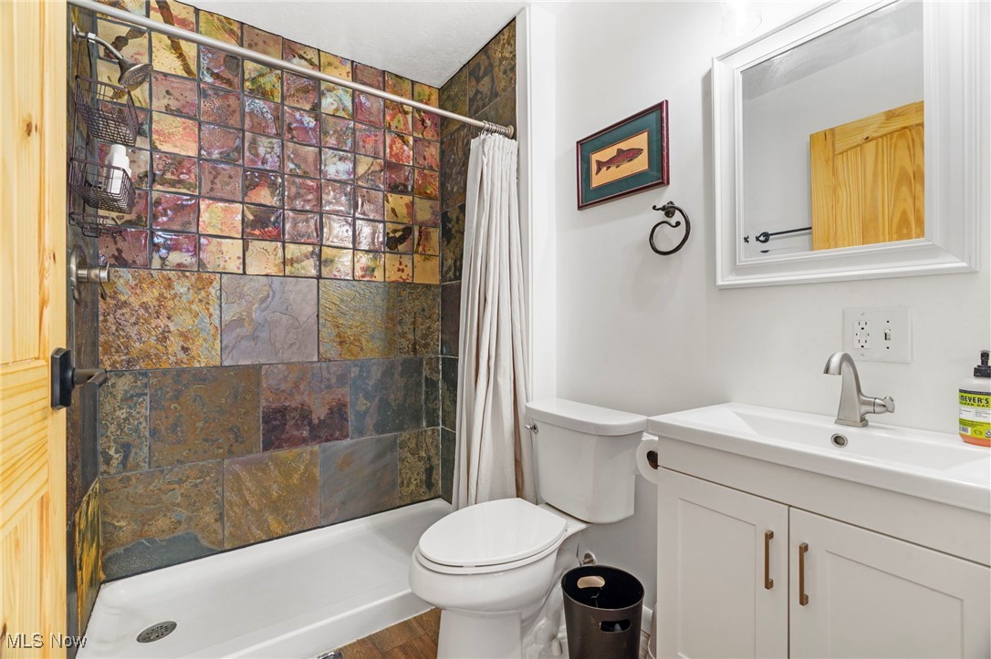 15216 Grove Road Southwest Port Washington, OH 43837 - Photo 35 of 50 Bathroom