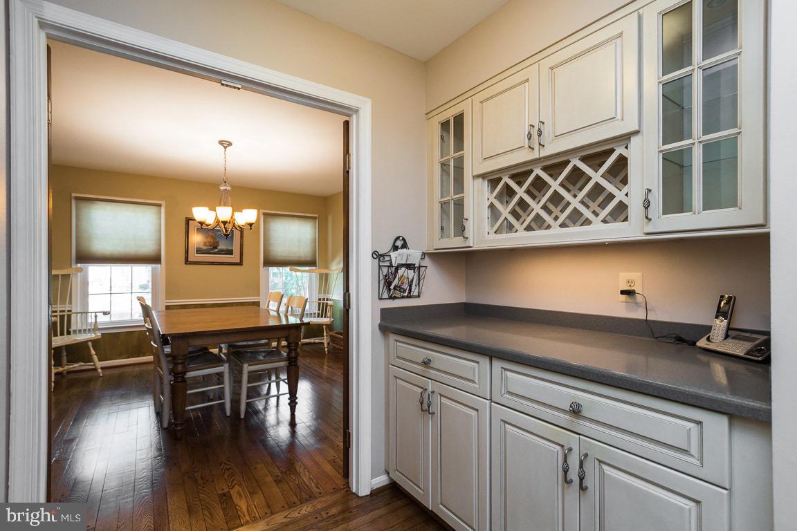 7722 Modisto Lane Springfield, VA 22153 - Photo 11 of 40 Gallery Image 11