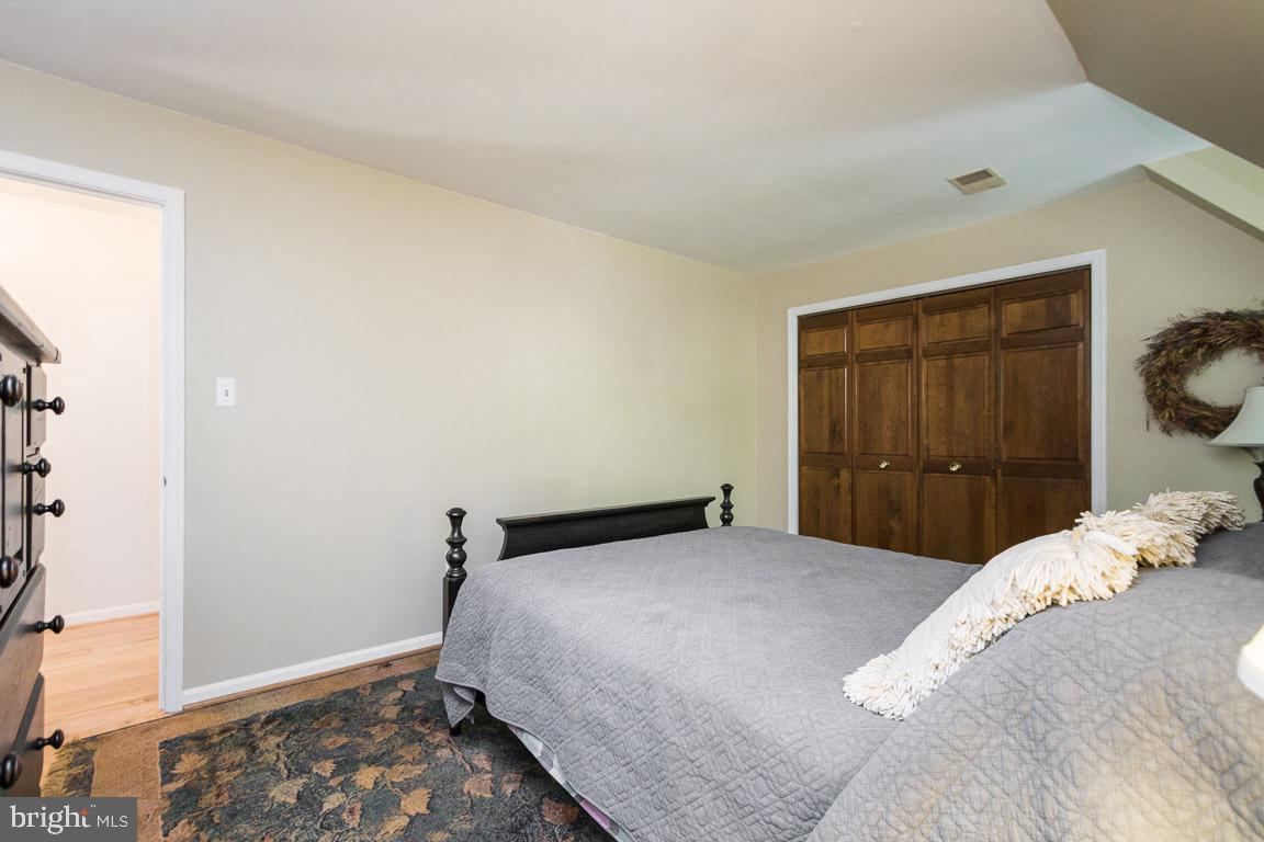 7722 Modisto Lane Springfield, VA 22153 - Photo 20 of 40 Gallery Image 20