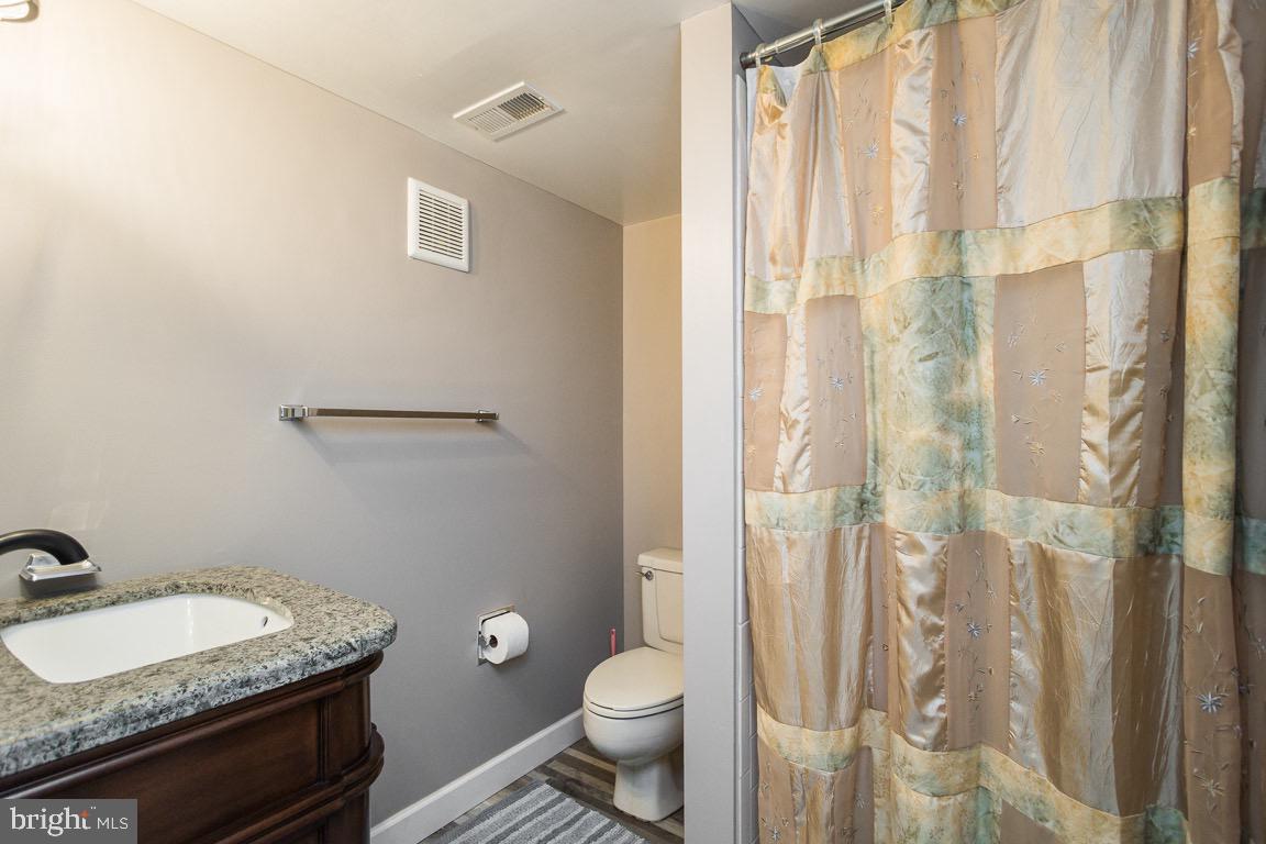7722 Modisto Lane Springfield, VA 22153 - Photo 28 of 40 Gallery Image 28
