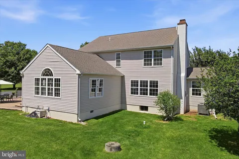 $799,000 | 205 Maplewood Drive, Phoenixville, PA 19460