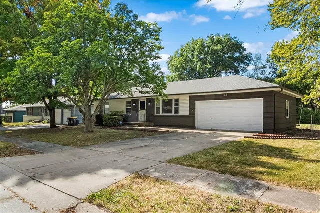 $254,000 | 10104 Cambridge Avenue, Kansas City, MO 64134