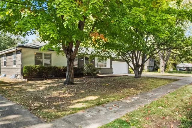 $254,000 | 10104 Cambridge Avenue, Kansas City, MO 64134