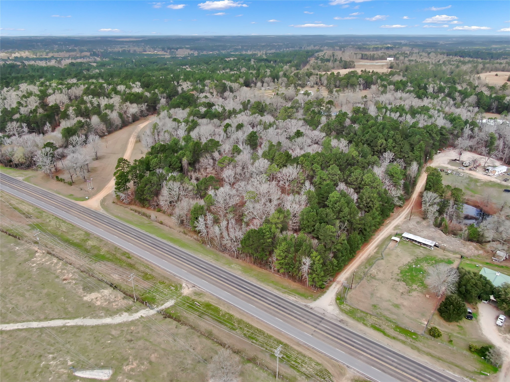 190 Hwy Point Point Blank, TX 77364 - Photo 6 of 13