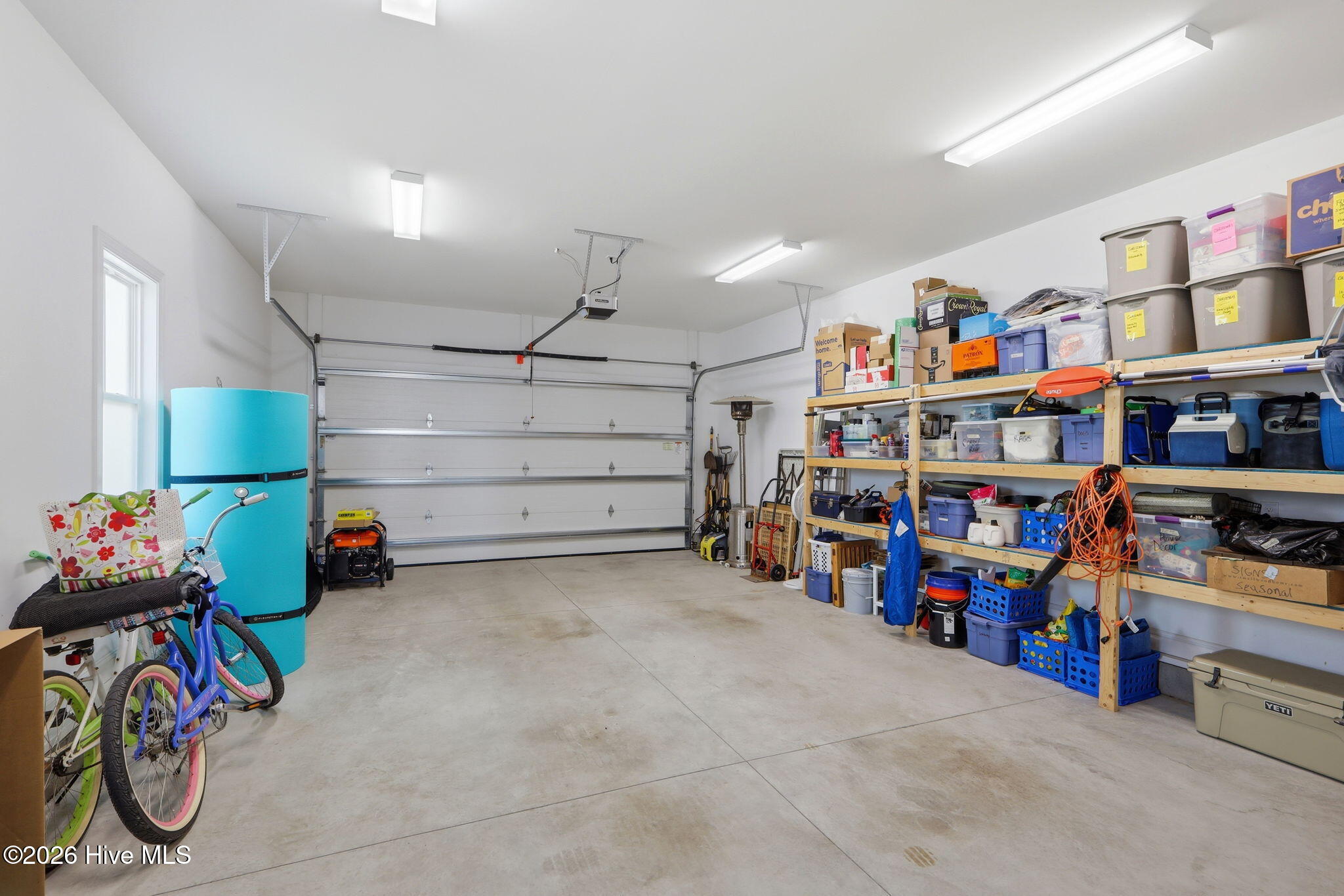 135 Gallants Point Road Beaufort, NC 28516 - Photo 49 of 68 Garage