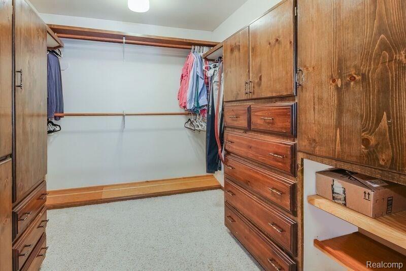 9240 Wiggins Road Howell, MI 48855 - Photo 27 of 60 Walk in Closet, 2nd Master Suite in the Home