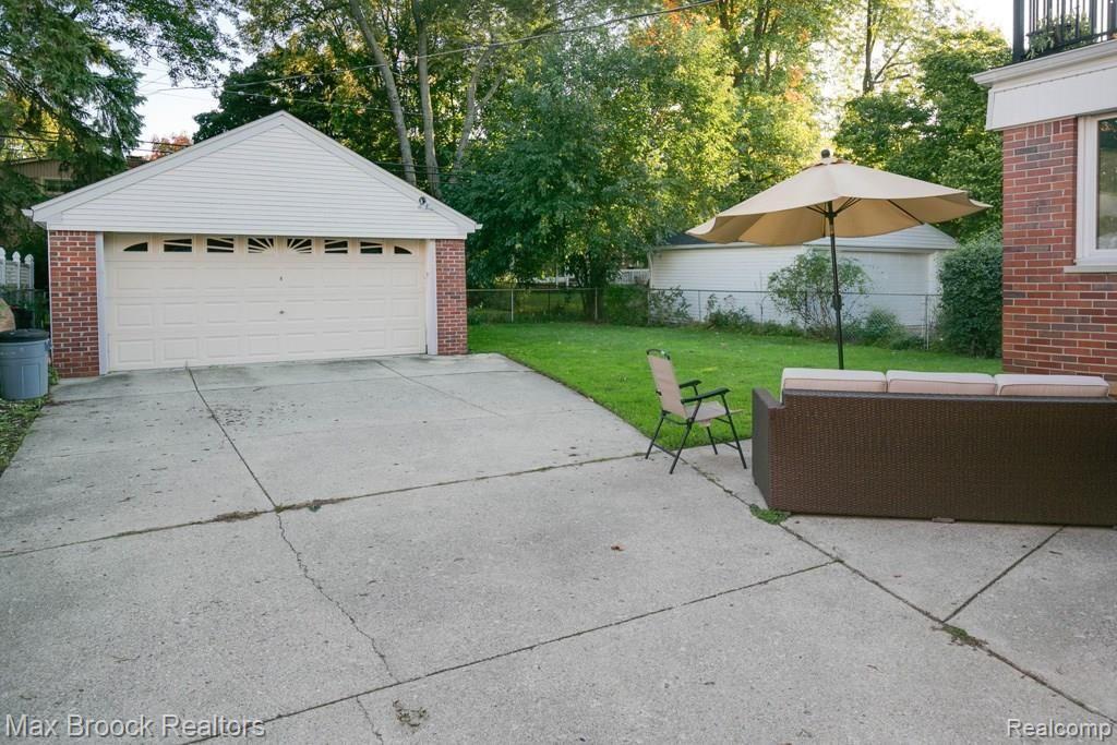 1851 Rosemont Road Berkley, MI 48072 - Photo 18 of 21 1851RosemontRd-17.jpg